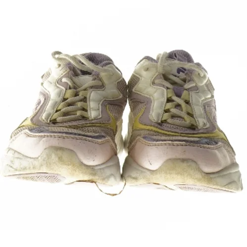 FILA sneakers str. 34 fra Fila (str. 34 )