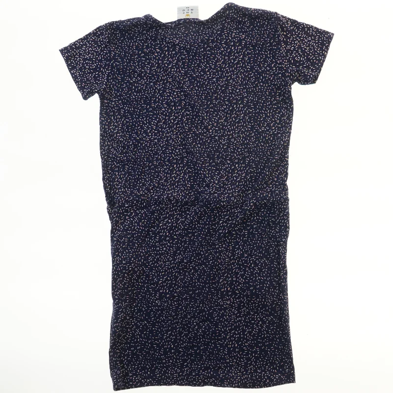 Kortærmet kjole til børn fra The New (str. 140)