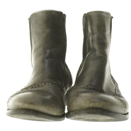 Grå læderstøvler (str. 38 )