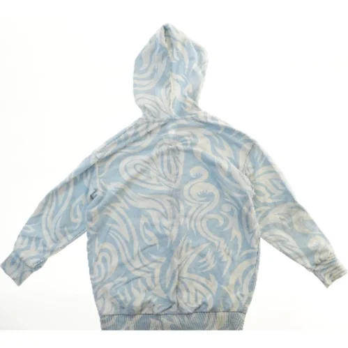 Hættetrøje med mønster fra H&M (str. 140)