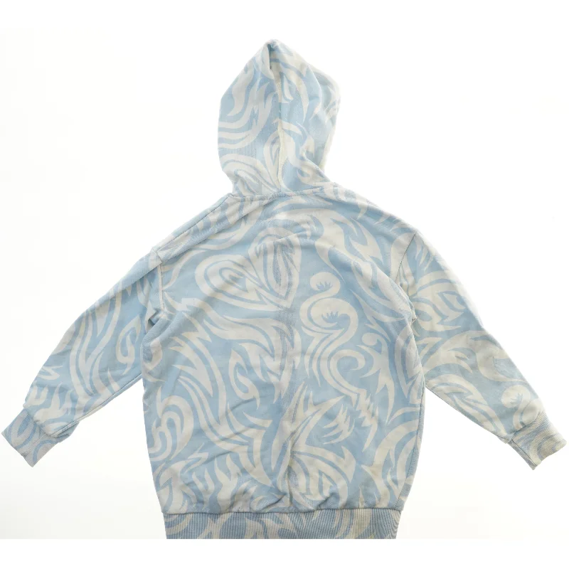 Hættetrøje med mønster fra H&M (str. 140)