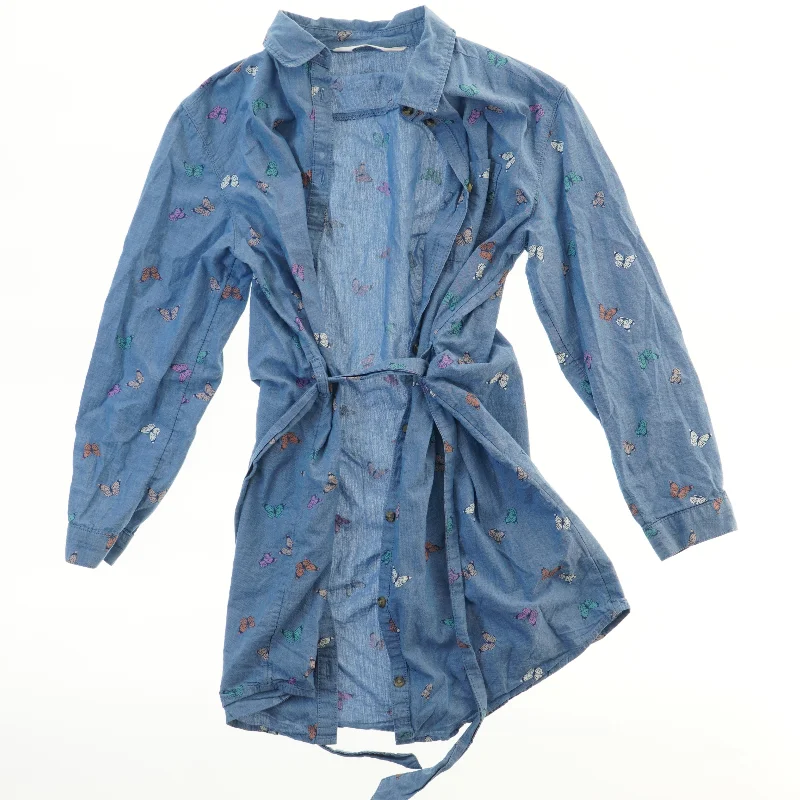 Langærmet skjorte med sommerfugle fra H&M (str. 140)