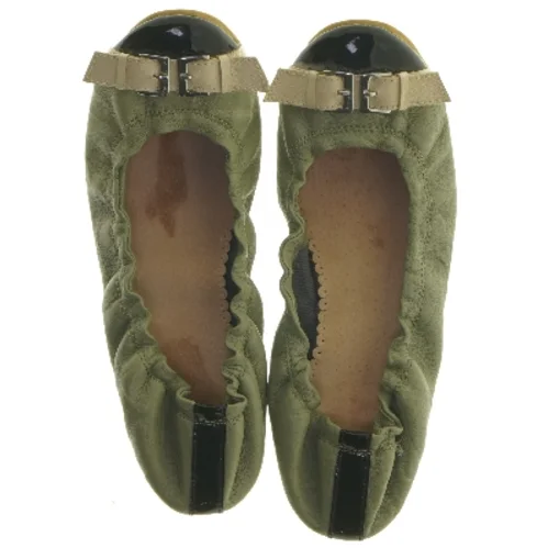 Ballerina sko med spænde (str. 37 )