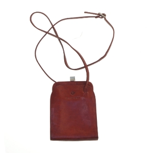 Lille læder skuldertaske fra Claudio Ferrici (str. 19x14 cm)