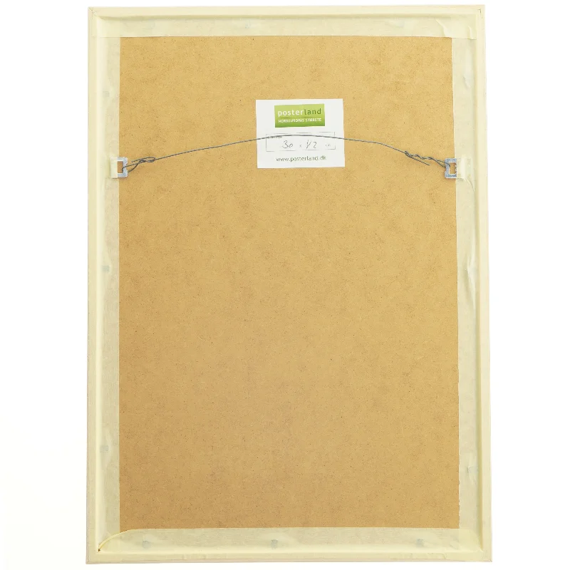 Sort billedramme med landskabsmotiv (str. 30x42 cm)