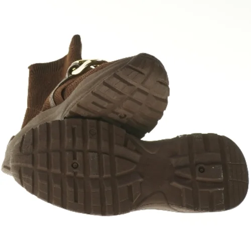 Brune støvler med kædedetalje (str. 39 )