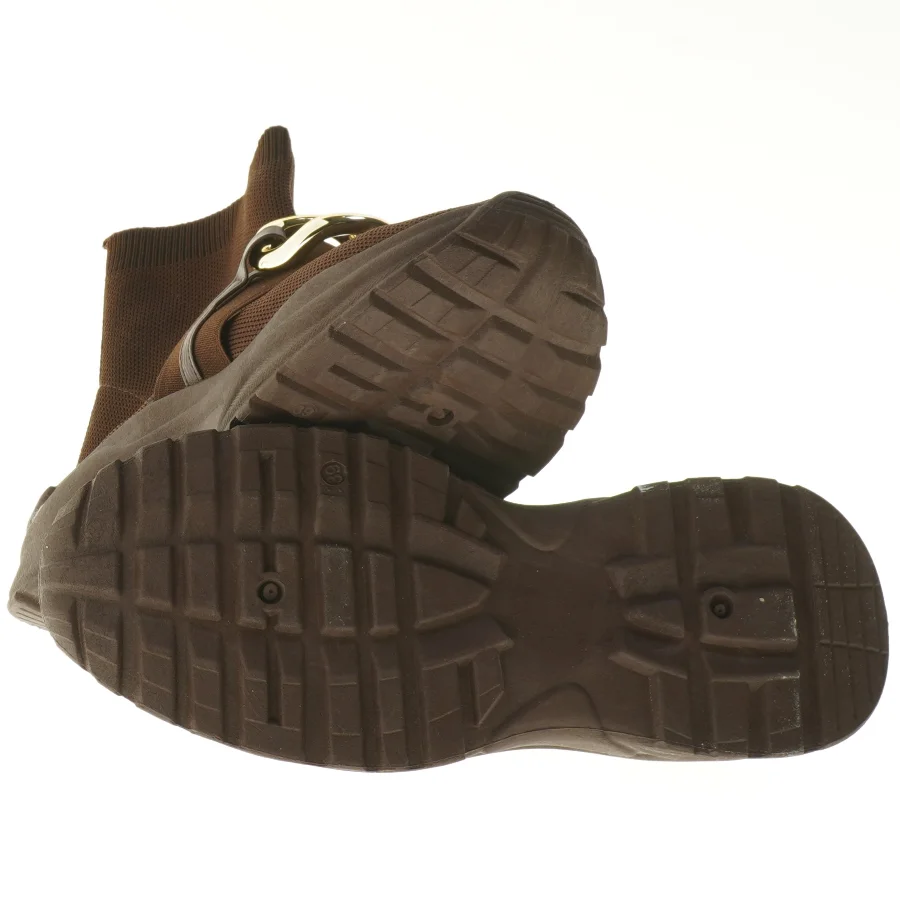 Brune støvler med kædedetalje (str. 39 )