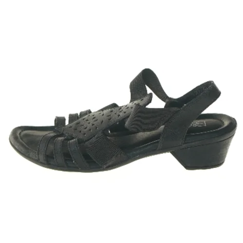 Sorte sandaler fra B&CO (str. 37 )