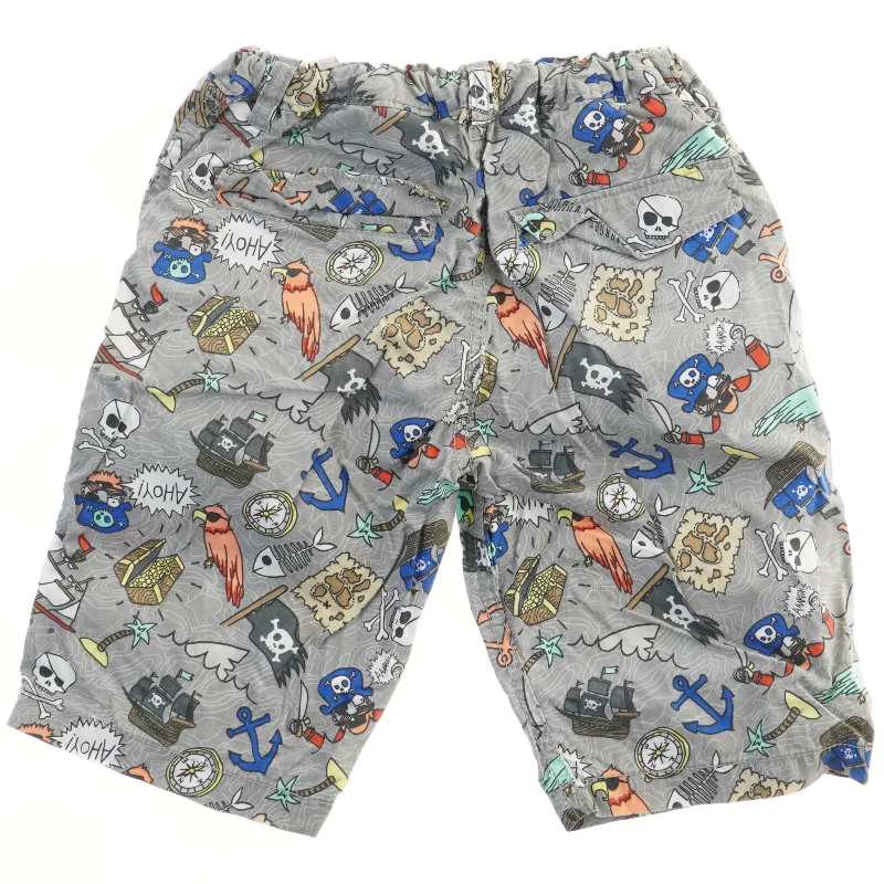 Piratprint shorts til børn fra H&M (str. 128)