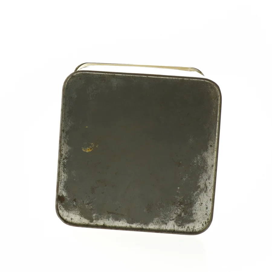 Retro dåse af metal fra AVO (str. 17x13x13 cm)