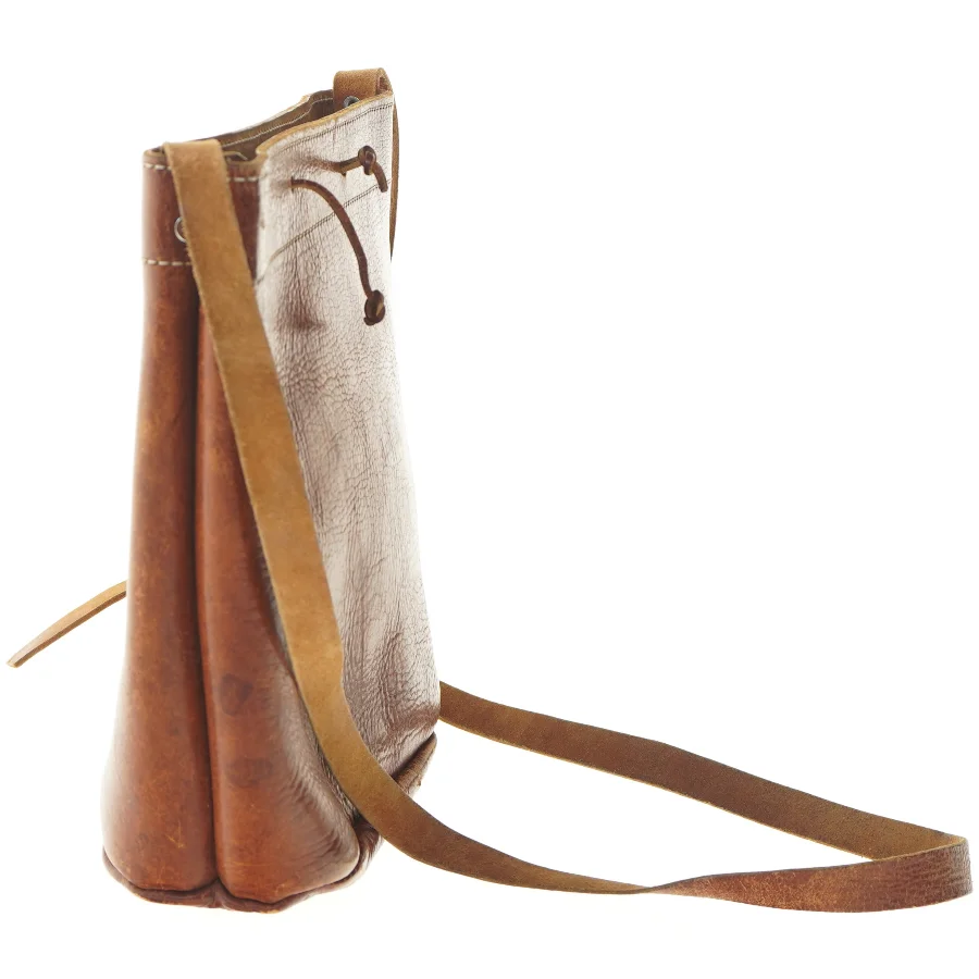 Brun læder skuldertaske (str. 26,5x21,5x10 cm)