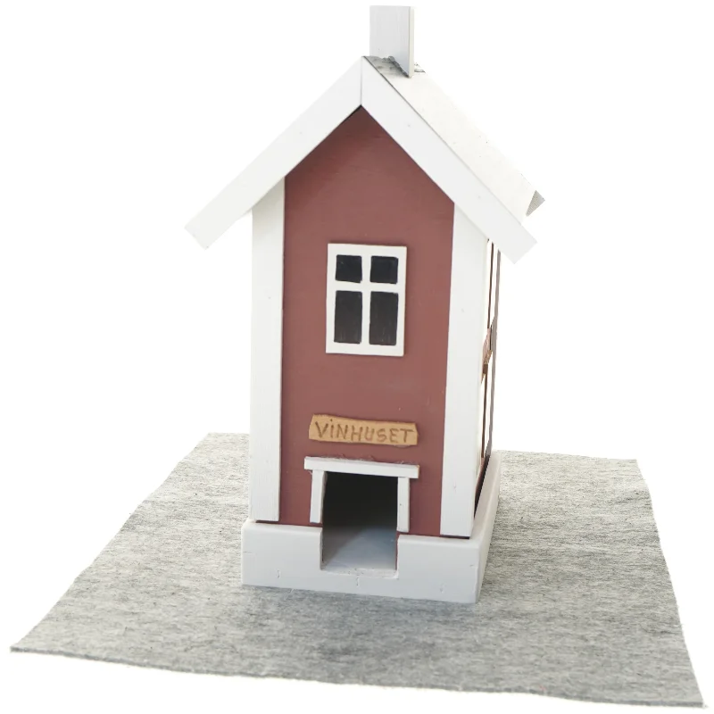 Vinholder i form af et hus (str. 40x23x17 cm)