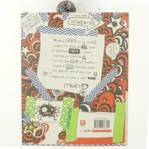 Tom Gates : Family, Friends and Furry Creatures af Liz Pichon (Bog)