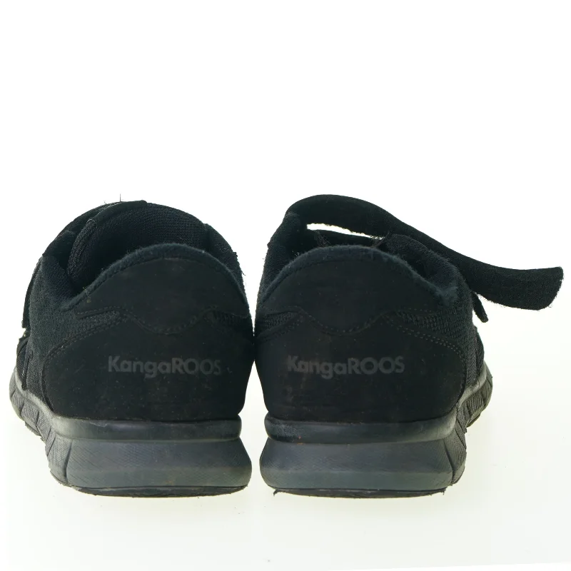 Sko fra Kangaroos (str. 38)