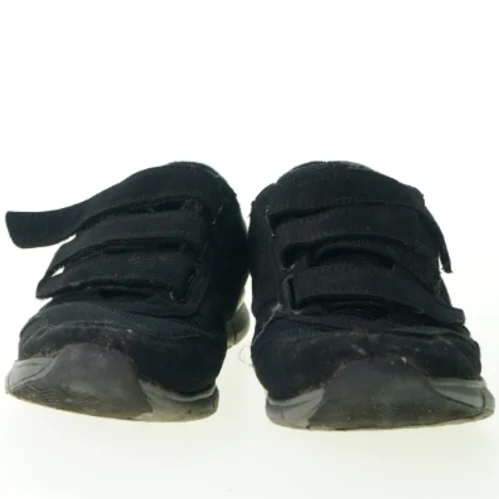 Sko fra Kangaroos (str. 38)