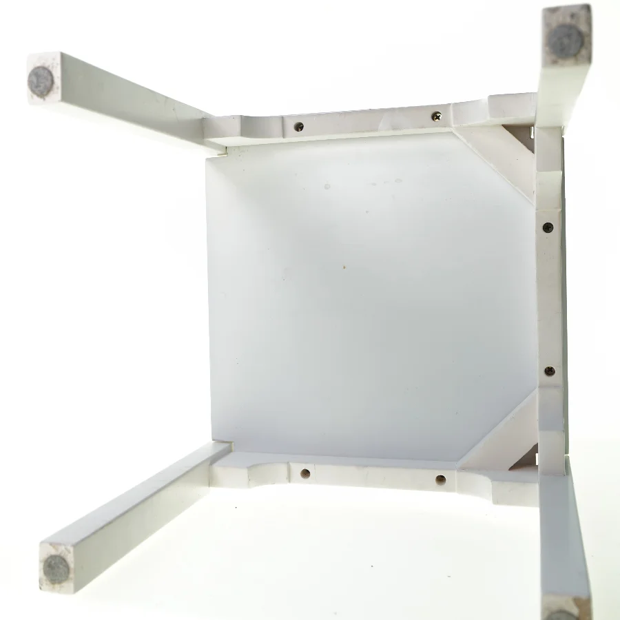 Børnestol (str. 58 x 28 x 29 cm)