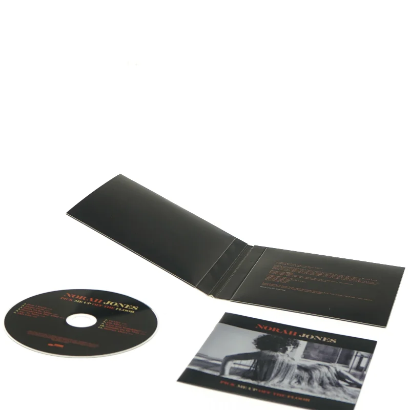 CD Norah Jones: Pick Me Up Off The Floor fra Norah Jones (str. 14x12,5 cm)