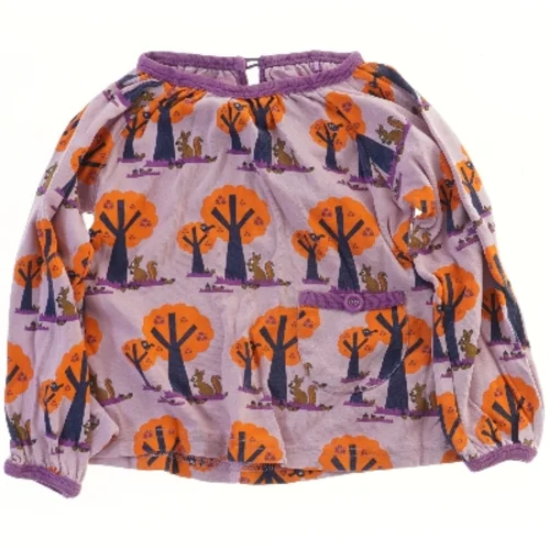 Langærmet børnebluse med farverigt print fra Ej Sikke Lej (str. 92)