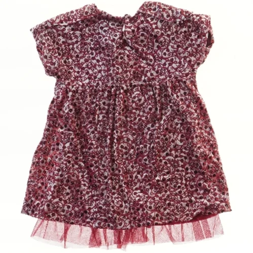 Blomstret kjole til piger fra Zara (str. 104)