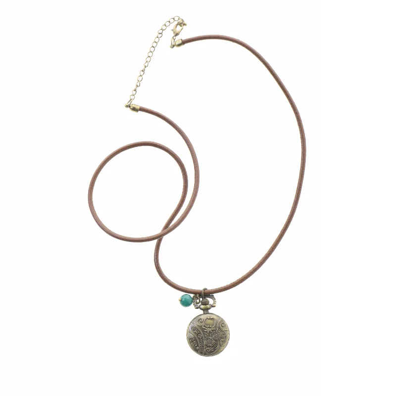 Vintage halskæde med urvedhæng fra Quartz (str. 68 cm)