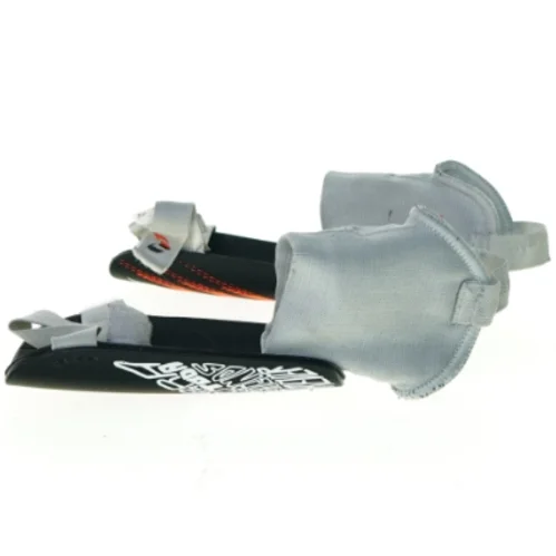 Benskinner fra Adidas (str. S)