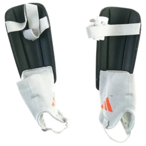 Benskinner fra Adidas (str. S)