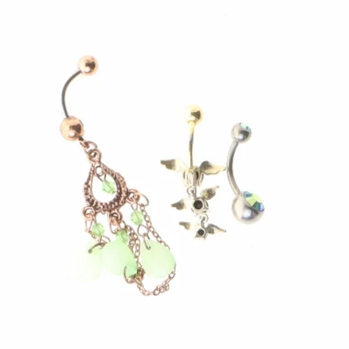 Navlepiercinger med vedhæng (str. 6,5 og 2,5 og 2 cm)