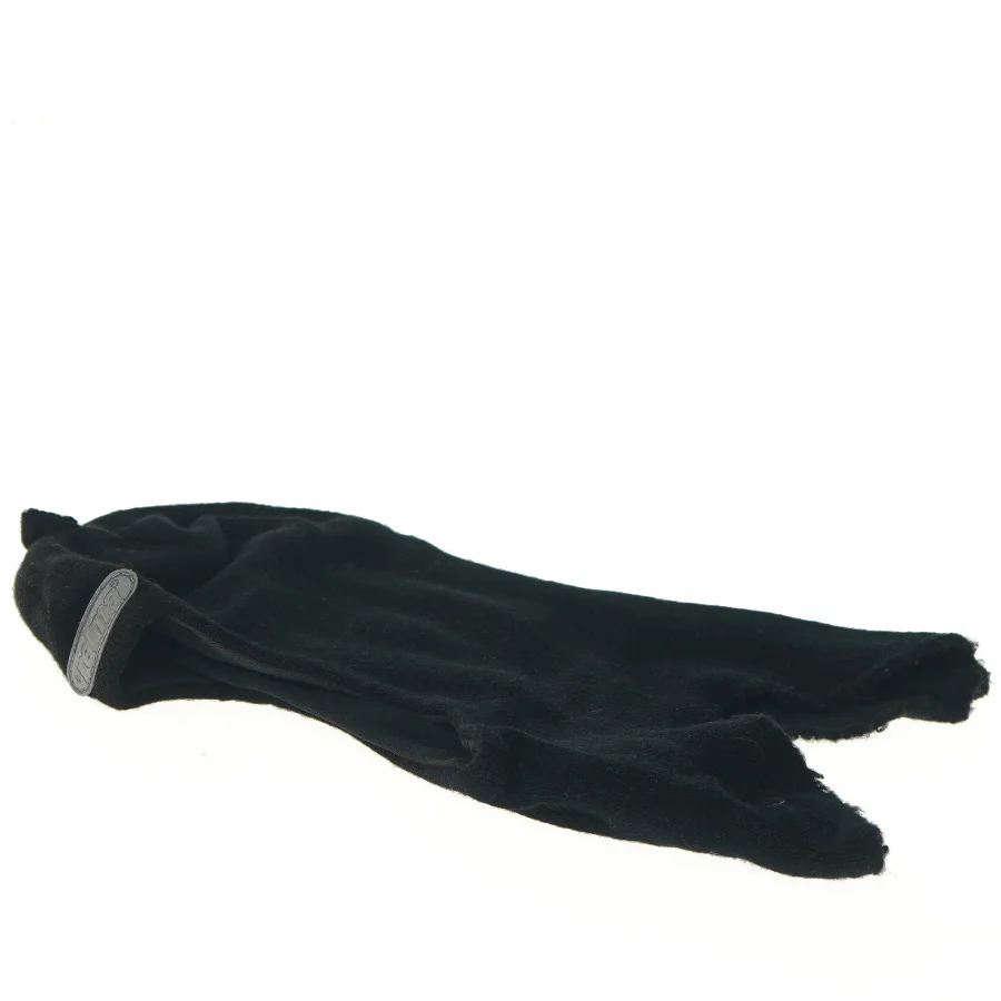 Sort elefanthue fra Reima (str. 19x33 cm)