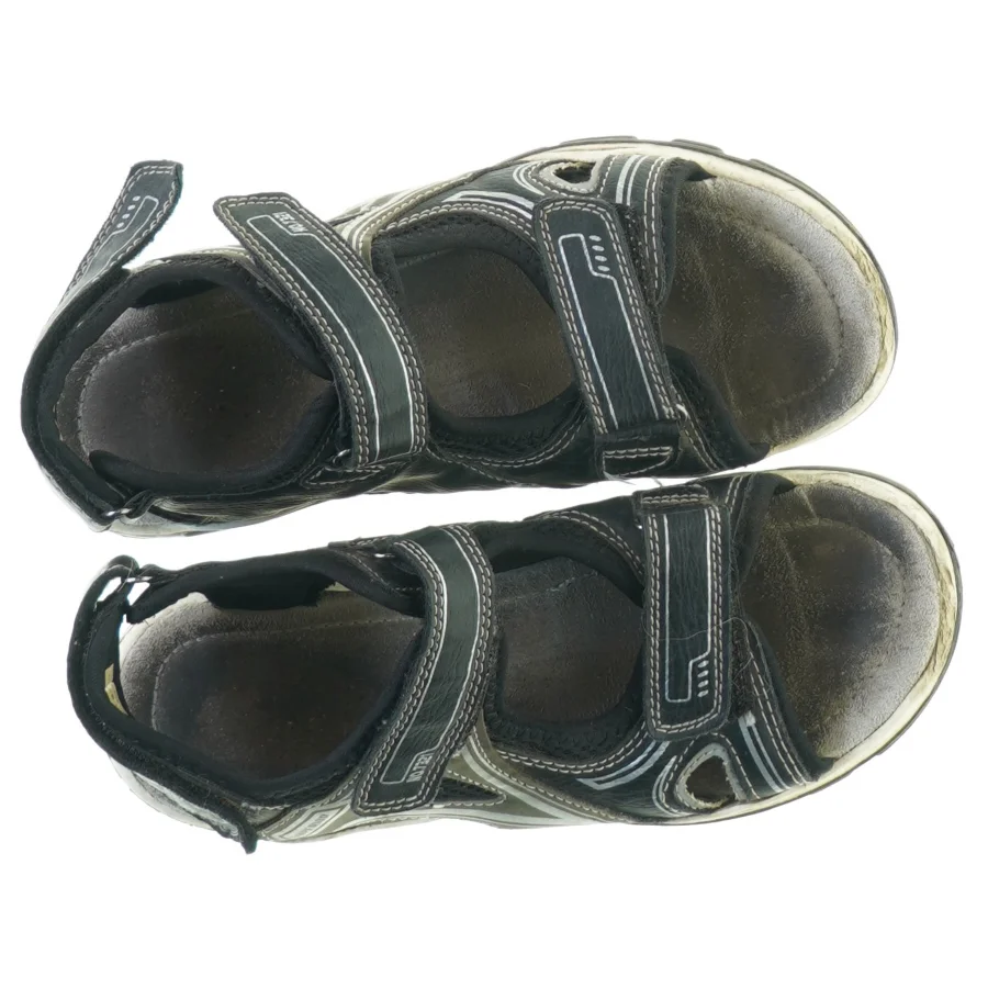 Sandaler fra Superior (str. 36)