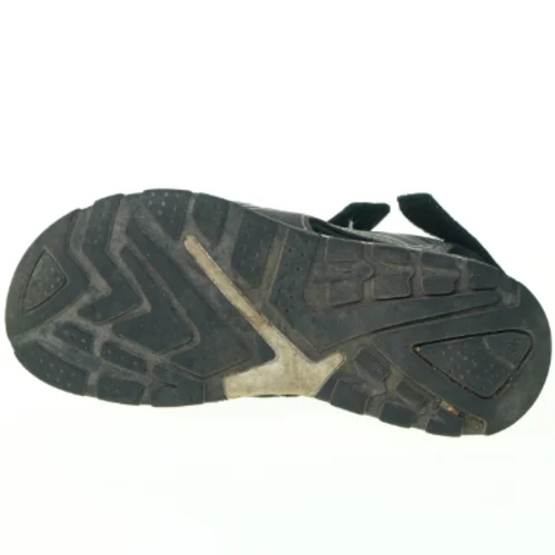 Sandaler fra Superior (str. 36)