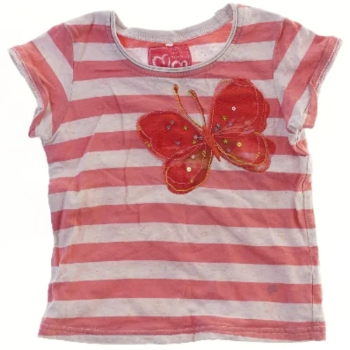 Bluse med sommerfugl (str. 92)