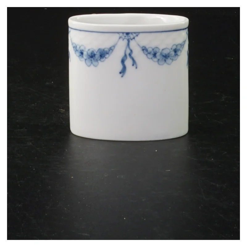 Porcelænsaskebæger fra B&G (str. 6,5 x 6,5 cm)