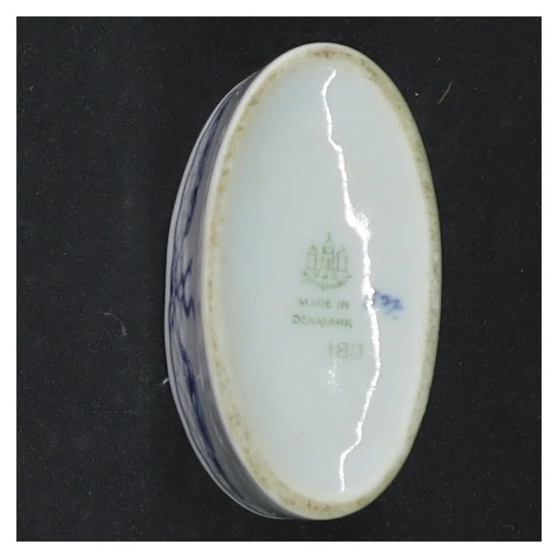 Porcelænsaskebæger fra B&G (str. 6,5 x 6,5 cm)