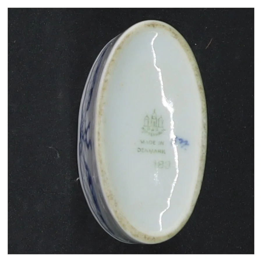 Porcelænsaskebæger fra B&G (str. 6,5 x 6,5 cm)