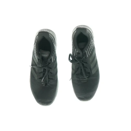 Sneakers fra Adidas (Str. 41)