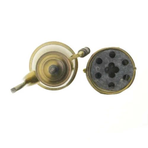 Messing kaffekande med varmebrikse (str. 26 cm)