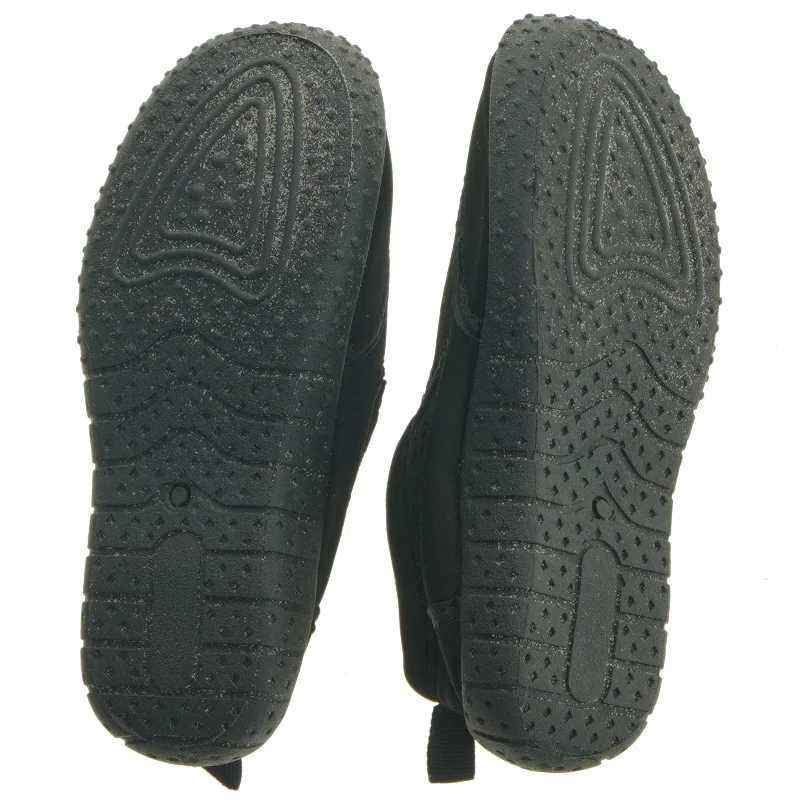 Vandsko i størrelse 32 fra Springyard (str. 32 )