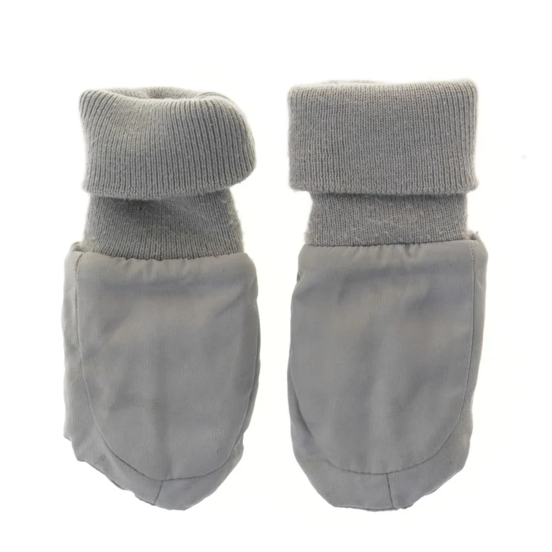 Grå baby vanter med musemotiv fra Elodie Details (str. 16 cm)