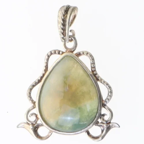 Smykkevedhæng med sten (str. 4,5 cm)