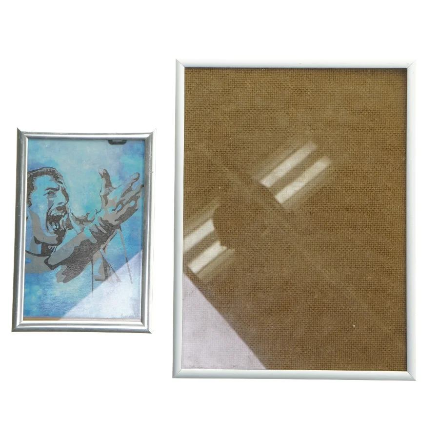 Sæt af 2 billedrammer (str. 16x11 og 25x19 cm)