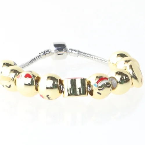 Armbånd med vedhæng (str. Ø 8 cm)