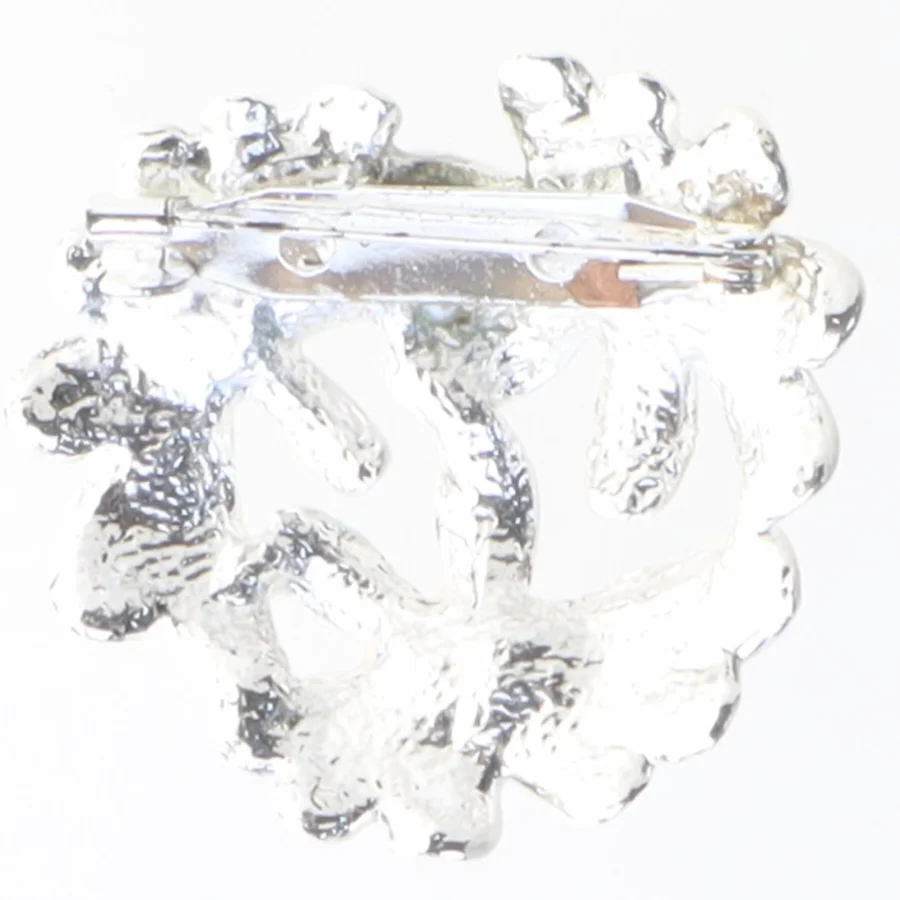 Blomsterformet broche med sten (str. Ø 4 cm)