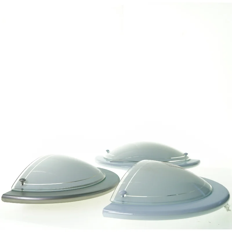 Lamper fra Brilliant (str. 30 x 15 x 7 cm)