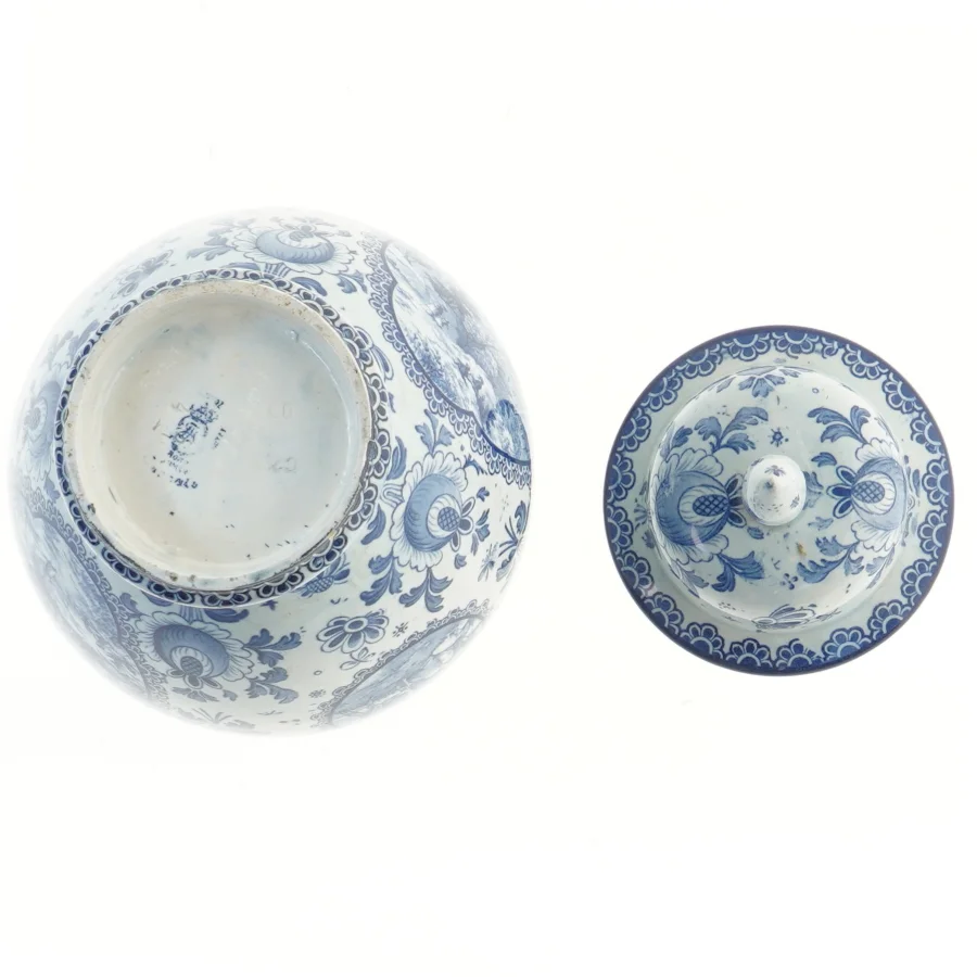 Porcelænskrukke med låg (str. 27x16 cm)